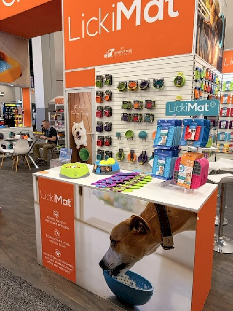 LickiMat on display again at Superzoo, Las Vegas